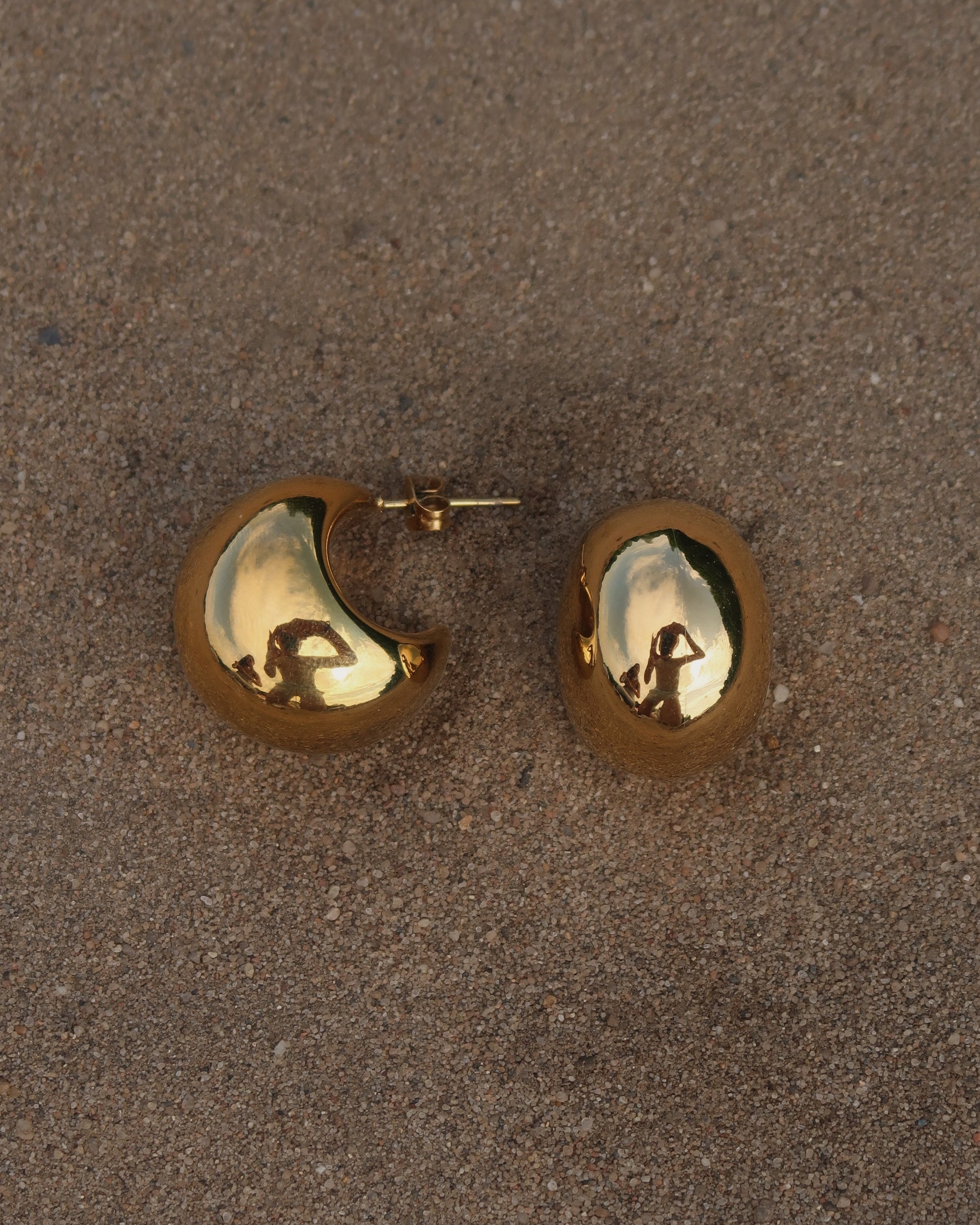 Gouden druppelvormige oorbellen stainless steel