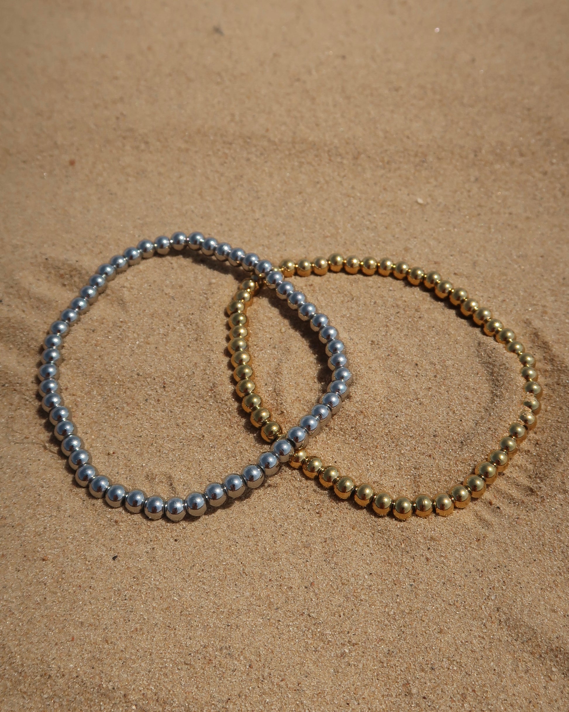 Elastische kralenarmband van stainless steel