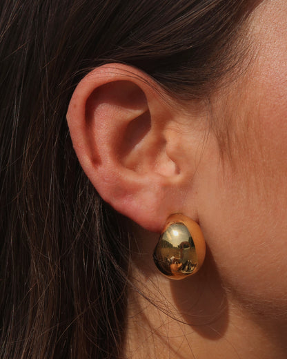 Gouden druppelvormige oorbellen stainless steel